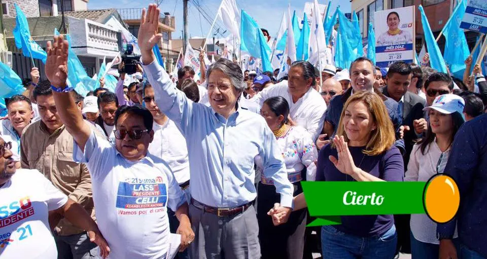 Foto tomada del Facebook de Guillermo Lasso.