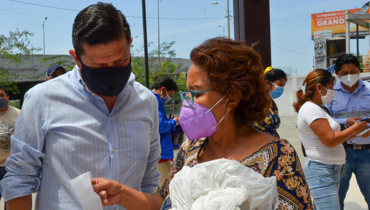 Roldán: En Quito hay menos muertes que en Guayaquil porque la carga viral es menor #INSOSTENIBLE