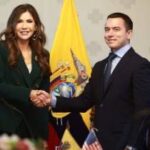 Daniel Noboacooperacionecuadorchequea