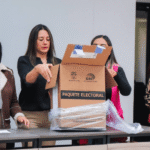 asambleistasecuadorchequeanota