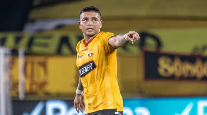 Mario Pineida