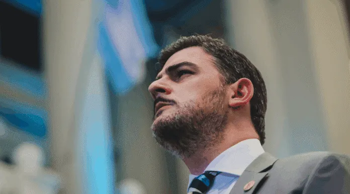 Aquiles Álvarez